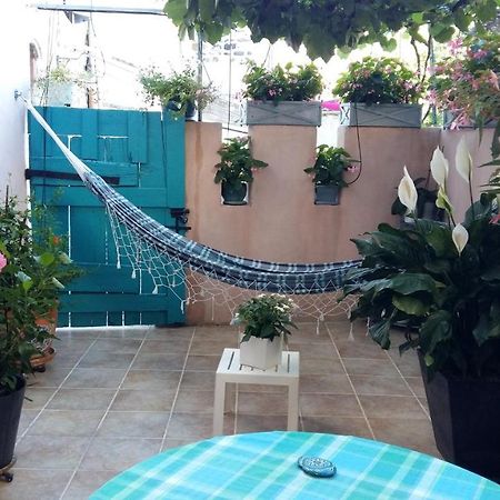 Bed and Breakfast Les Hibiscus Saint-Jean-le-Centenier Екстер'єр фото